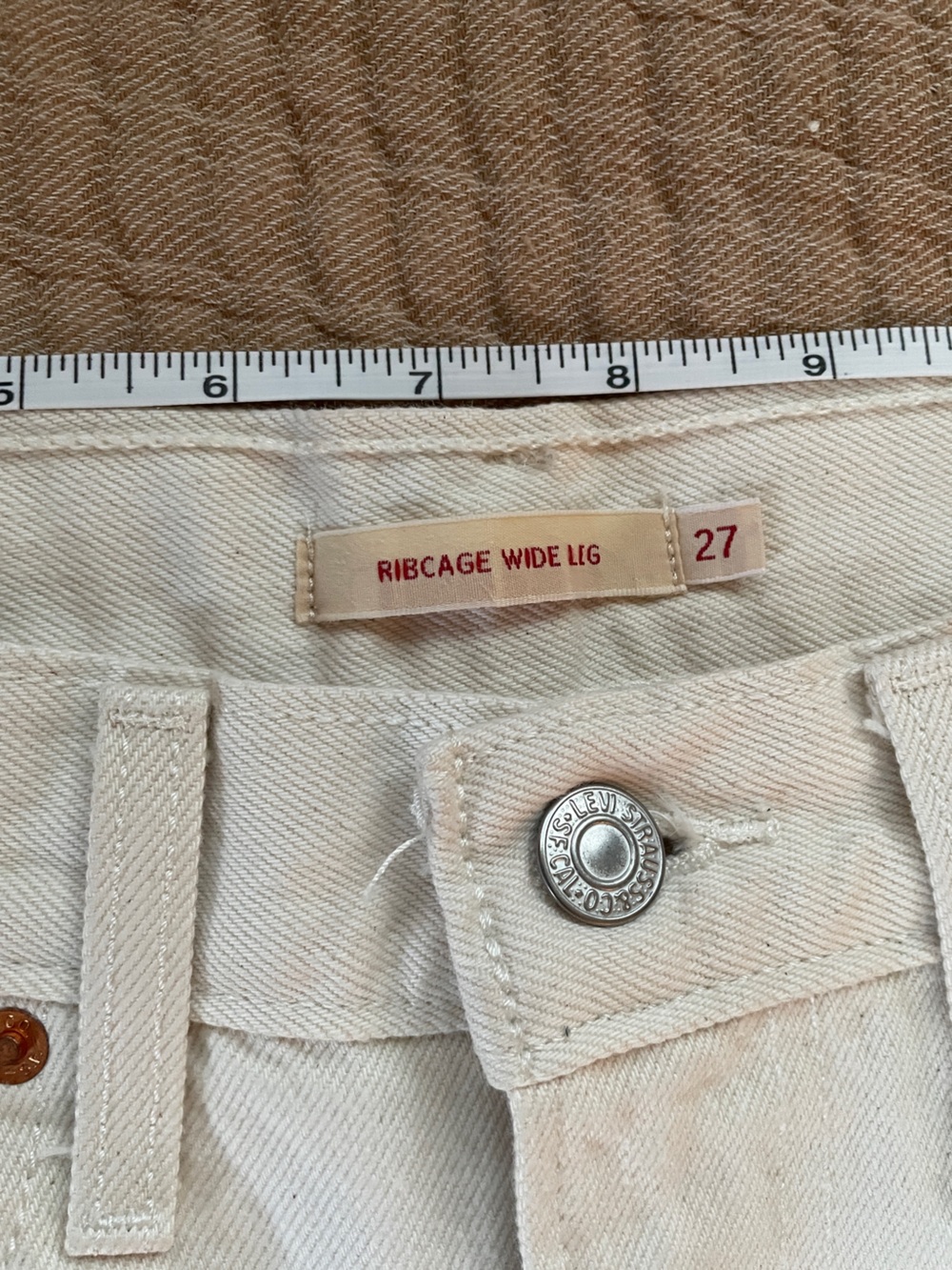 Levi's Ribcage Wide-Leg High-Rise Jeans - Picture 4 of 8